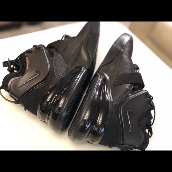 🛑SOLD🛑Nike Airmax 270 Triple Black AH6772-010 - Picture 6 of 8